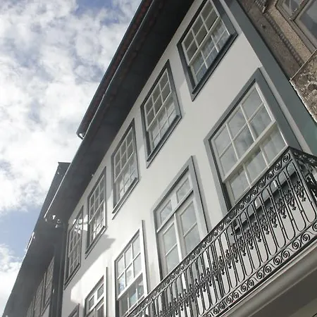 Guimyguest - And Guimarães